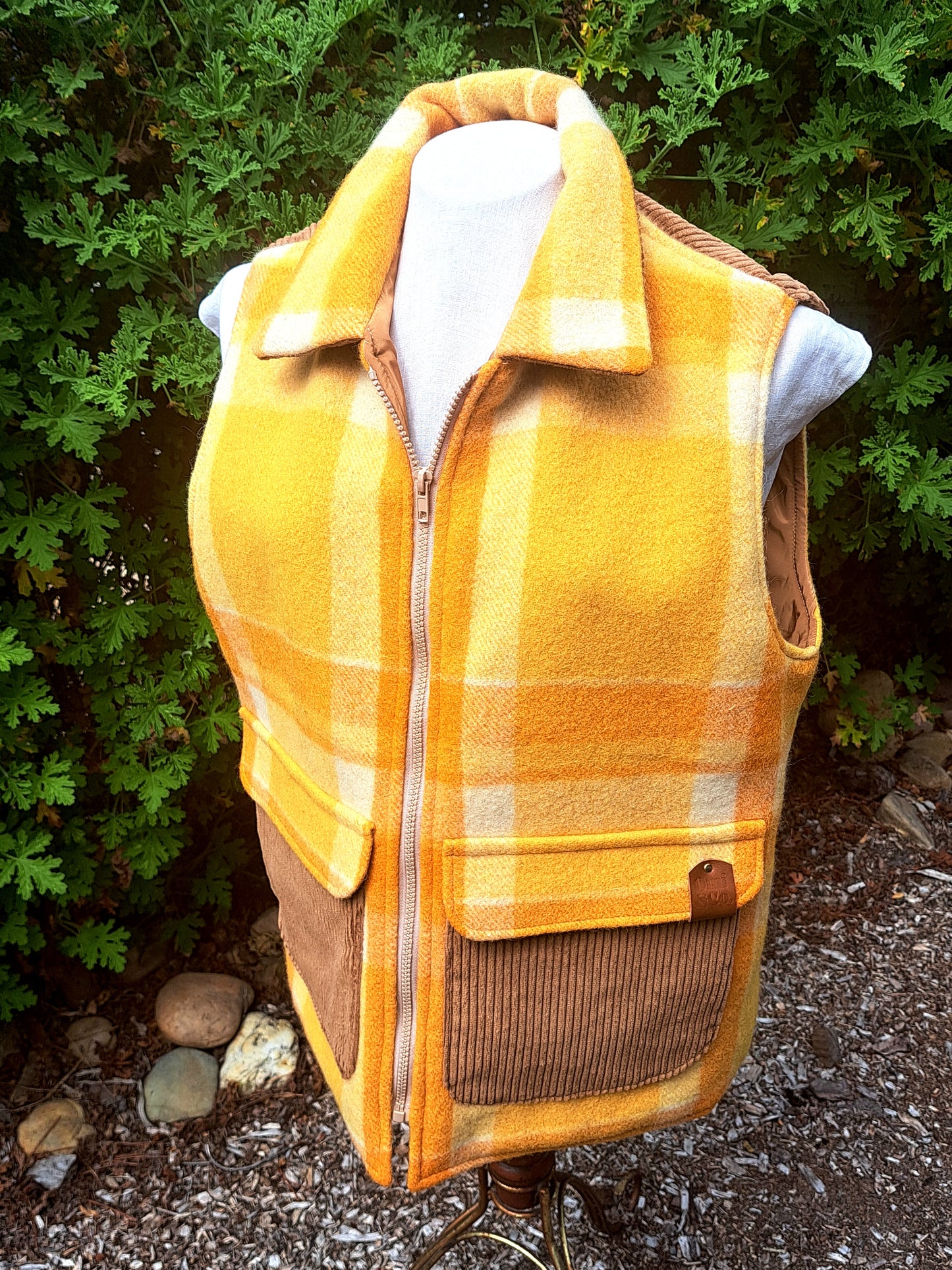 Heritage Body Warmer - Golden