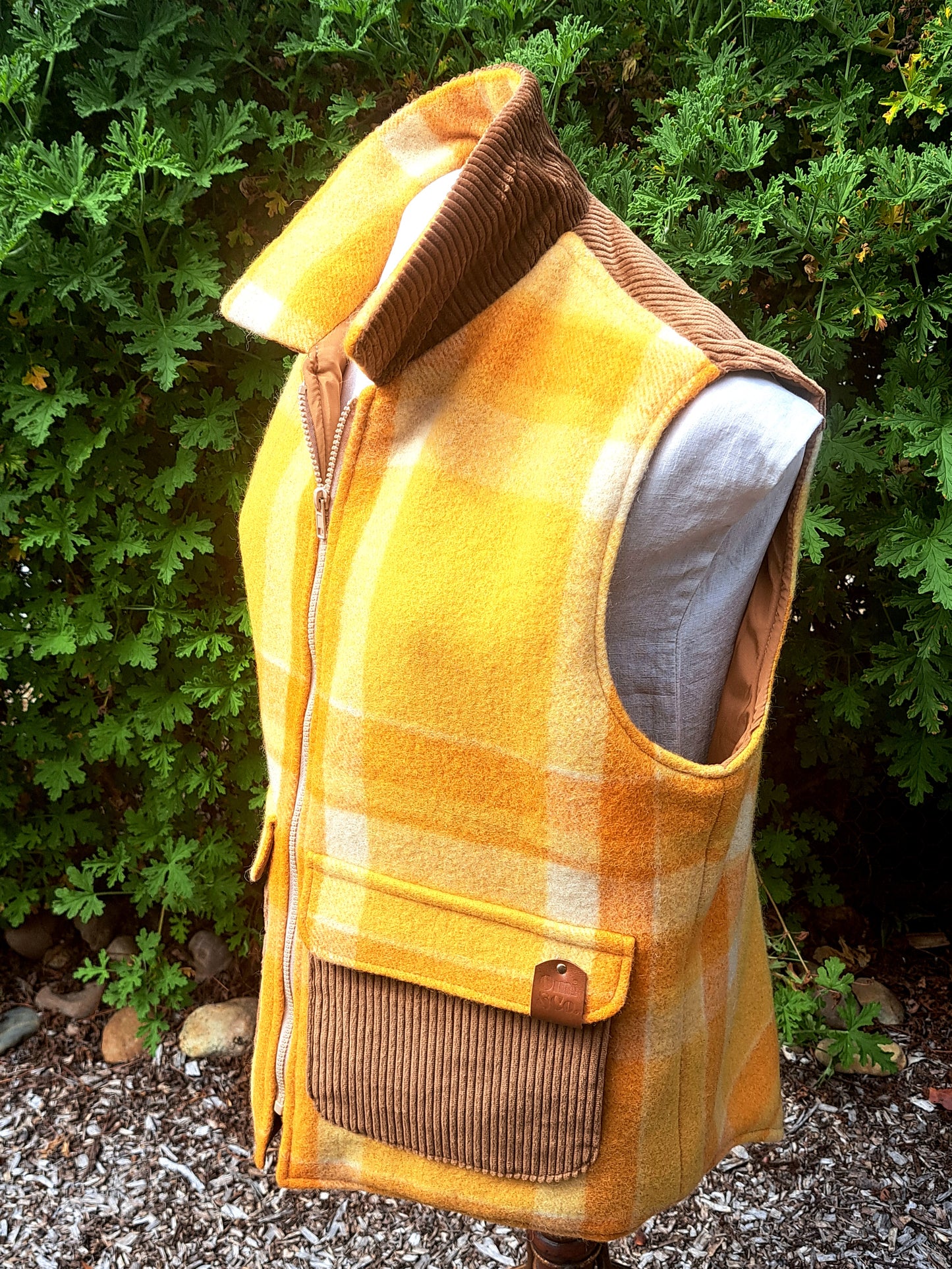 Heritage Body Warmer - Golden
